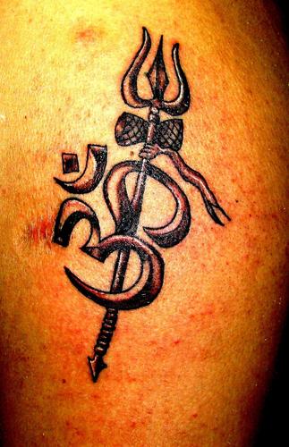 om tattoo and massage,Om Tattoo and Massage: A Comprehensive Guide