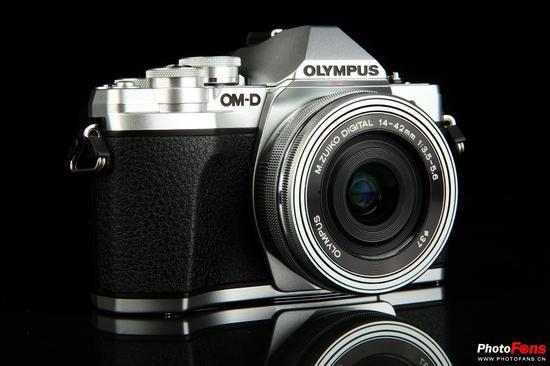 om-d e-m10 ii,Om-D E-M10 II: A Comprehensive Guide