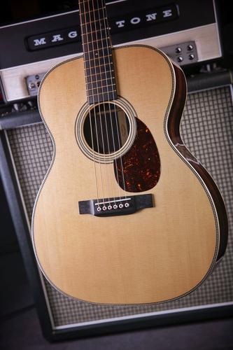 best strings for martin om 28,Best Strings for Martin OM 28: A Comprehensive Guide